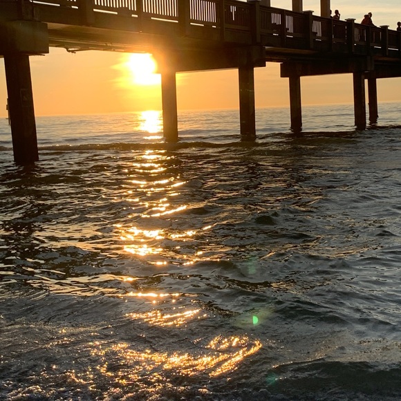 Meet your Posher, Victoria - Picture 2 of 3